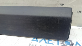 Lower rear right door trim for Jeep Compass 17-26, broken fastener, scratches, worn