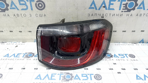Jeep Compass 19-26 halogen outer right fender light, scratches