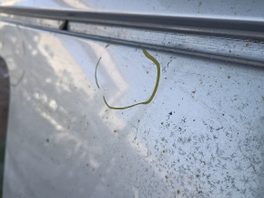 Metal roof for Toyota Camry V40 with sunroof, dents, and bumps on the body