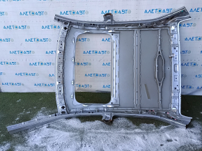 Metal roof for Toyota Camry V40 with sunroof, dents, and bumps on the body