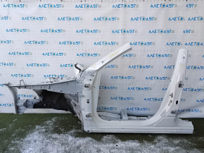 Front left quarter panel of Mazda CX-9 16-23 white, on the body