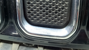 Jeep Compass 22-23 radiator grille assembly, 3 parts, chrome inserts, sand