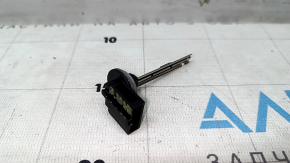 Temperature sensor in the Audi E-Tron fragrance system atomizer 19-23