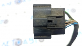 Ford Escape MK4 2020 front left headlight chip