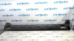 Right underbody protection for Audi E-Tron 19-23, cracked