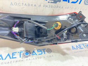 Light outer wing right Toyota Camry v70 18-20 LED, light
