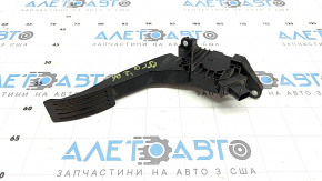 Ford Escape MK4 20-26 gas pedal