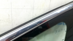 Rear right window glass, Honda Accord 18-22, chrome, scratches on chrome, cut seal, cut guides