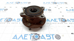Mazda CX-90 24-26 front right wheel hub rusty