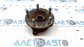 Mazda CX-90 24-26 front right wheel hub rusty