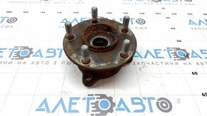Mazda CX-90 24-26 front left wheel hub rusty