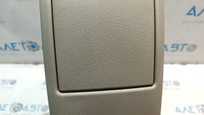 Toyota Prius 2009 center console cup holder scratches