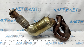 Mazda CX-90 24-26 PHEV exhaust manifold with catalytic converter, rusty