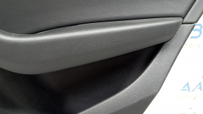 Black rear right door panel for Audi Q5 8R 13-17, black leather insert, rubber armrest, glossy wood molding, with handle, worn, scratches, broken mount