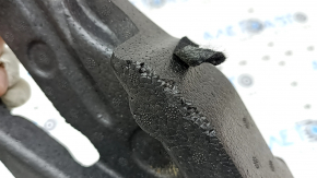 The foam under the Porsche Macan 15-26 jack is crushed
