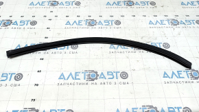 Inner front left door glass seal for Audi Q5 8R 09-17
