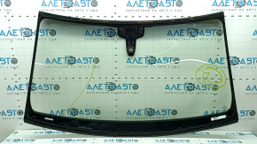 Windshield chips on a Porsche Macan 15-18 with a rain sensor