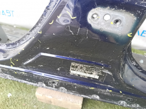 The left central pillar of the Toyota Venza 21-24 is dented on the body.