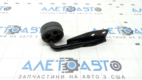 Mazda CX-90 24-26 3.3T PHEV Exhaust Manifold Bracket with Rubber