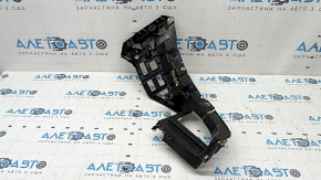 The left rear bumper mount for a Porsche Macan 15-23 is broken.