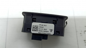 The anti-theft system button on a Porsche Macan 15-26 has a broken mount.
