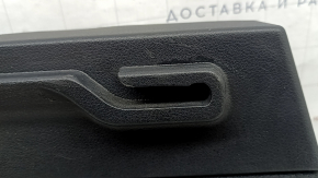 Left arch trim for Porsche Macan 15-18, black, scratches, worn