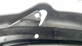 Front right headlight seal for Porsche Macan 15-18 xenon headlights, crack in mount