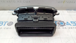 Kia Sorento 16-20 center console air vent scratches