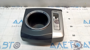 Toyota Prius V 12-14 cup holder scratches