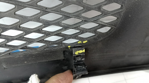 Porsche Macan 15-18 3.0T, 3.6T TV trim panel broken fasteners