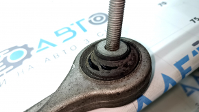 Front right axle for a Porsche Macan 15-26, gray caliper, with levers, dented bolt, torn silent blocks