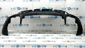 Porsche Macan 15-21 rear bumper lip structure, scratches