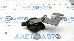 Porsche Macan 15-26 low beam with bracket
