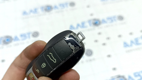 Porsche Macan 15-22 key, 4 buttons, scratches, peeling chrome, crack, chip