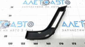 Left front bumper molding for Audi A3 8V 17-20 S-line, broken, missing fragments
