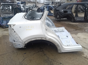White rear right quarter wing of a Mazda CX-9 16-23, dents on the body