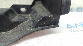 Mazda CX-9 16-23 lower radiator deflector with plug, cracked