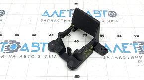 The right BSM blind spot sensor bracket for the Audi A3 8V 17-20 is broken.