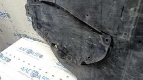 Mazda CX-9 16-23 AWD engine protection: plug is dented, worn, cracked in the mount