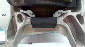 Right engine mount for Mazda CX-9 16-18 with microcracks