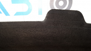 The hood insulation of the Audi A4 B9 17-25 has tears, abrasions, and scratches.