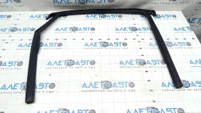 Rear left window seal for Audi A4 B9 17-25