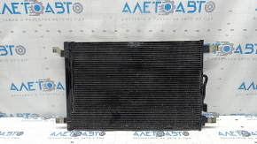 The air conditioning radiator condenser Audi A3 8V 15-20 1.4T, 1.8T, 2.0T has broken honeycombs