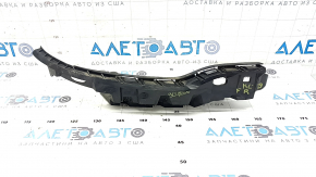 Right headlight mount for Jeep Cherokee KL 19-23 is broken.