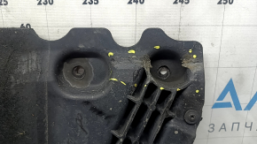 Engine guard for Audi A4 B9 17-19 with cracks and wear