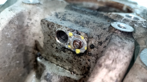 Front left axle pin for Jeep Cherokee KL 19-23 AWD, ABS bolt broken