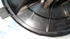 VW Jetta 11-18 USA heater fan motor edge breakage, mount breakage