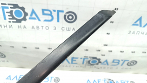 Left windshield molding for Audi A4 B9 17-20 scratches