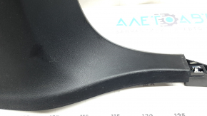 BMW X7 G07 19-26 Black lower right center pillar trim, scratches
