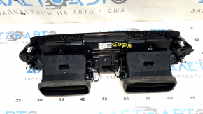 BMW X7 G07 19-22 climate control with heated seats without ventilation, for 360 cameras, button worn out